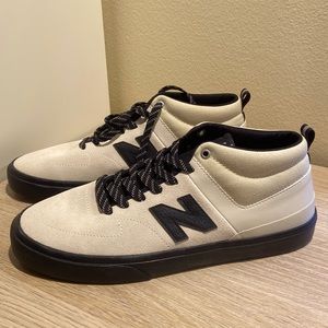 New balance Numeric 379 white mid